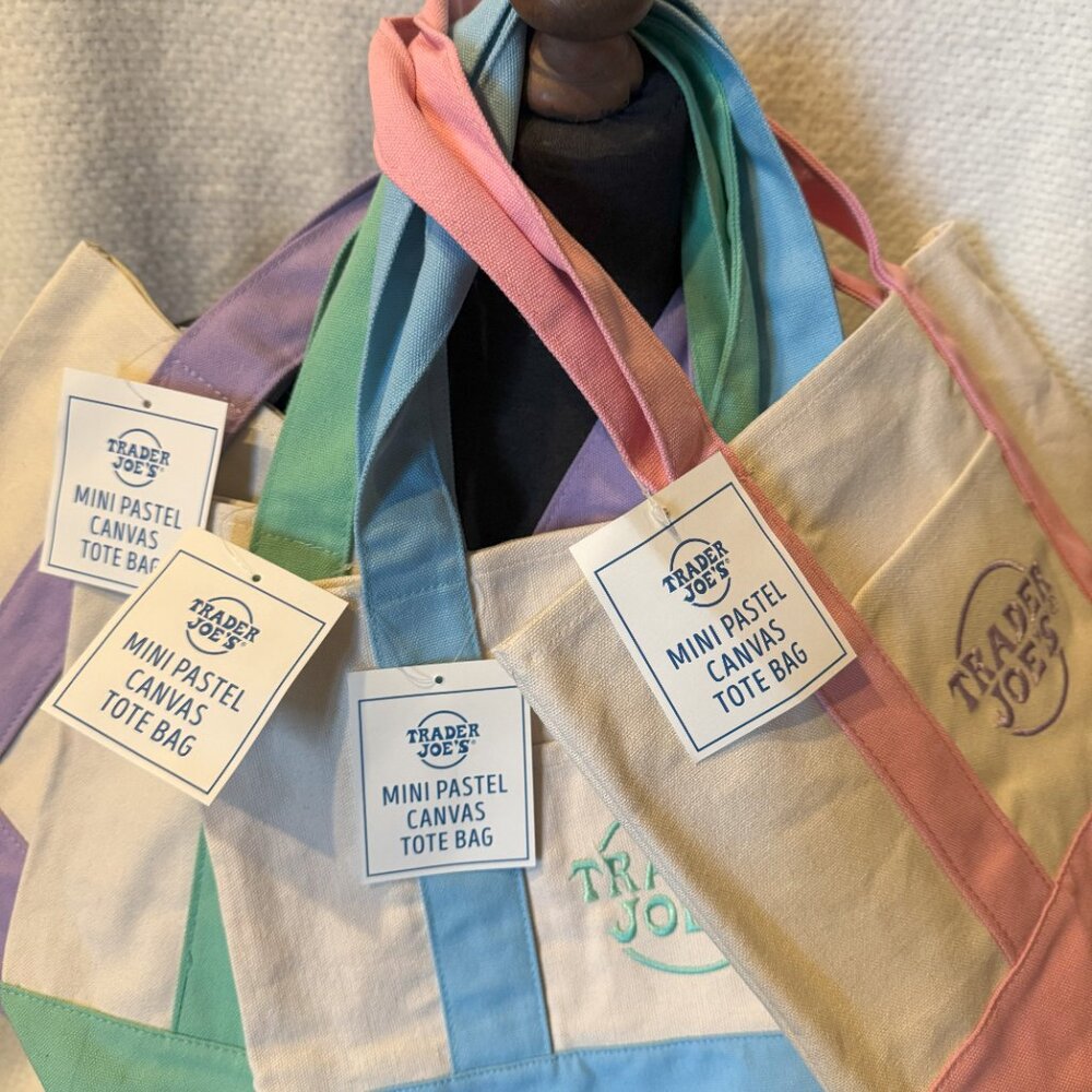 NWT Trader Joe's mini pastel totes set of 4